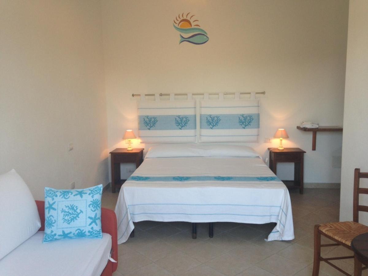 La Striscia Larga Bed and Breakfast San Pasquale Εξωτερικό φωτογραφία