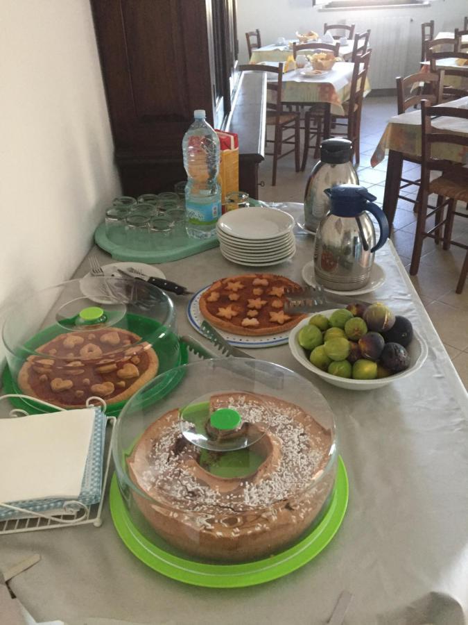 La Striscia Larga Bed and Breakfast San Pasquale Εξωτερικό φωτογραφία